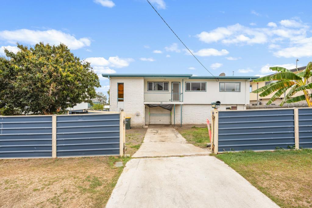 31 Campbell St, Clinton, QLD 4680