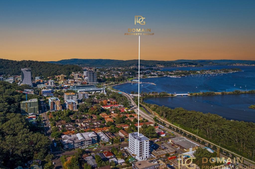702/8-10 Moore St, West Gosford, NSW 2250