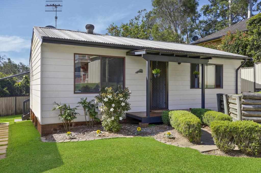 169a The Round Dr, Avoca Beach, NSW 2251
