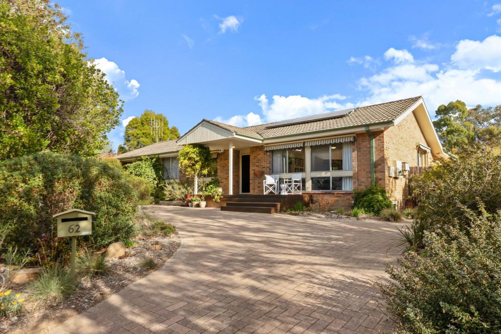 62 Southwell St, Weetangera, ACT 2614