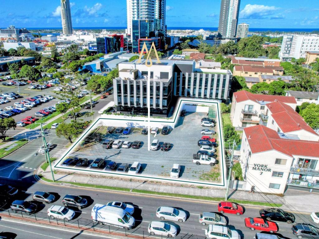 30 Lawson St, Southport, QLD 4215