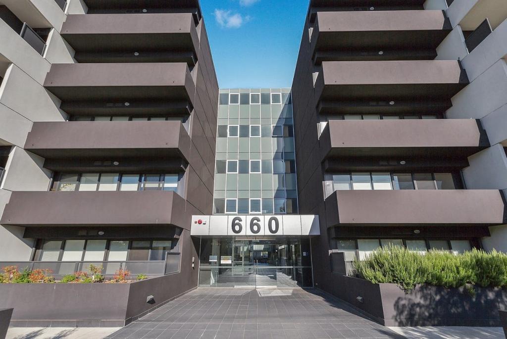 320/660 Blackburn Rd, Notting Hill, VIC 3168