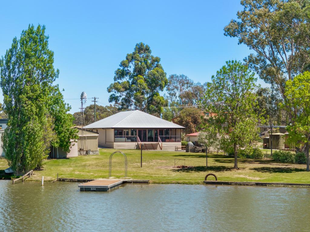 14 Grandview Rd, Kirwans Bridge, VIC 3608