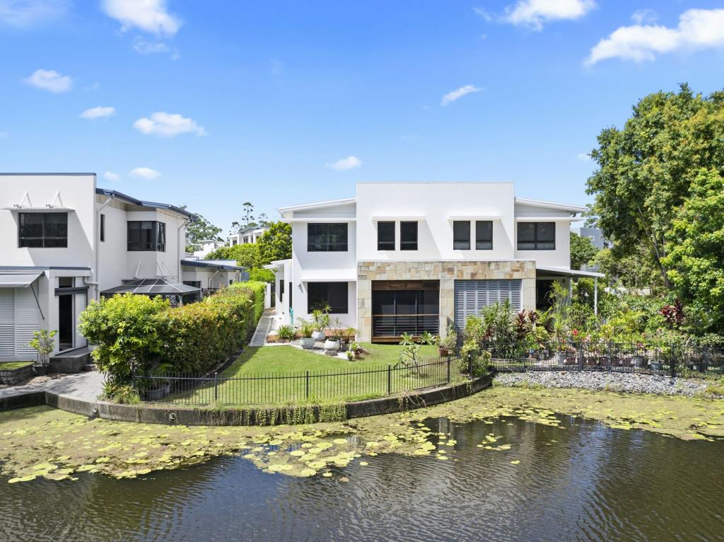 8 Riverwalk Ave, Robina, QLD 4226