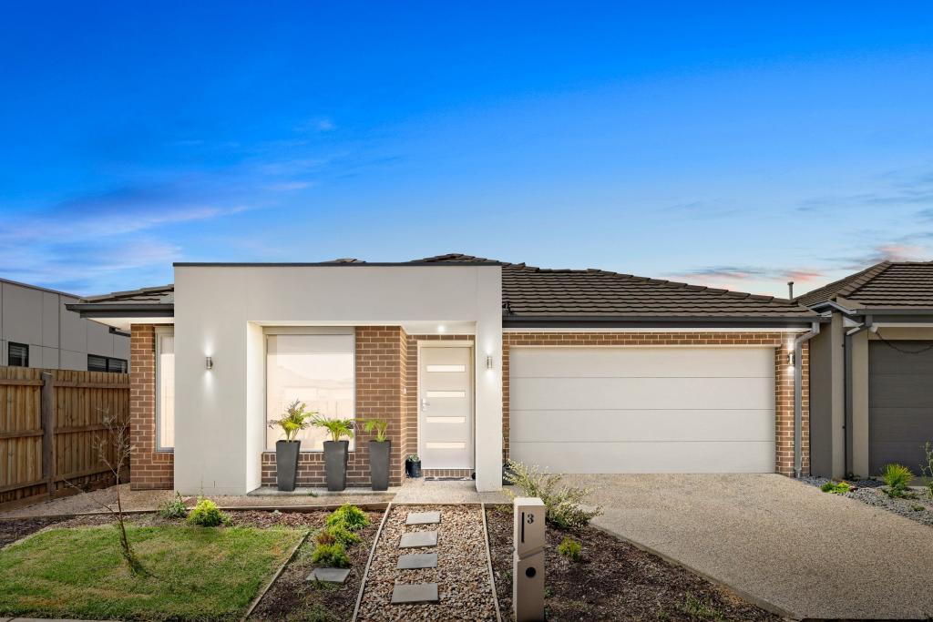 3 Karakul St, Mambourin, VIC 3024