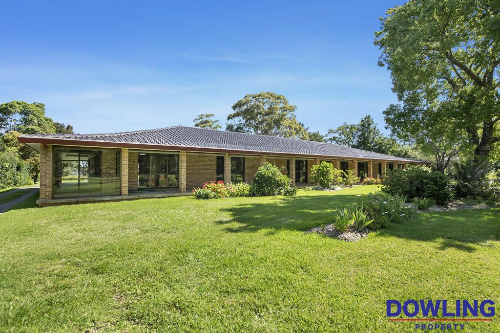 8 FERODALE RD, MEDOWIE, NSW 2318