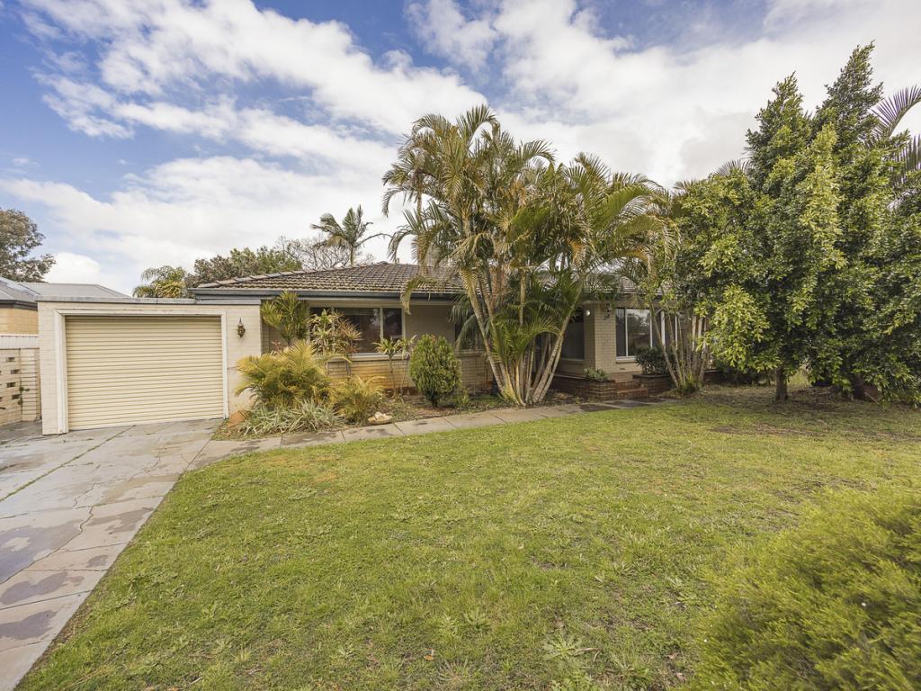 28 Robinson Rd, Morley, WA 6062