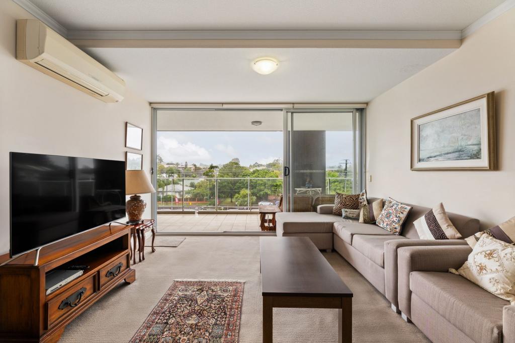 97/95 Clarence Rd, Indooroopilly, QLD 4068