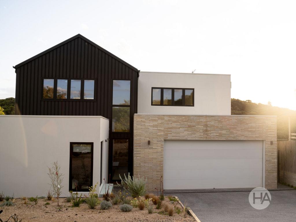 33 Mcindoe Ave, Venus Bay, VIC 3956