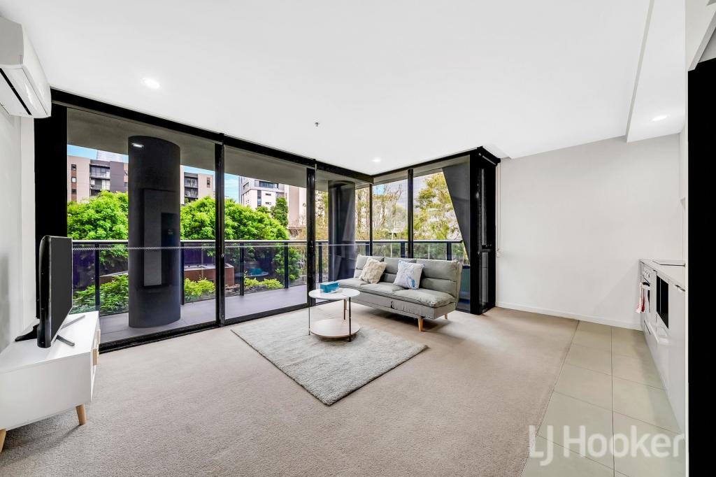 206/815 Bourke St, Docklands, VIC 3008