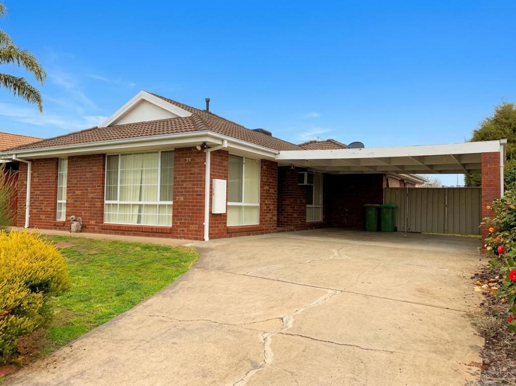 39 Edinburgh Cct, West Wodonga, VIC 3690
