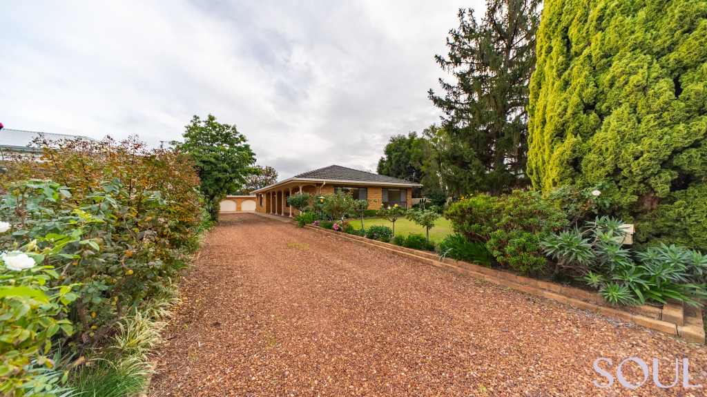 184 Merrigal St, Griffith, NSW 2680