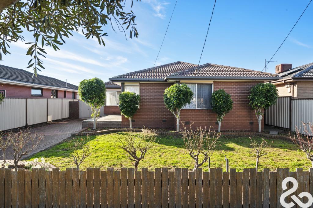 22 Gladstone St, Thomastown, VIC 3074