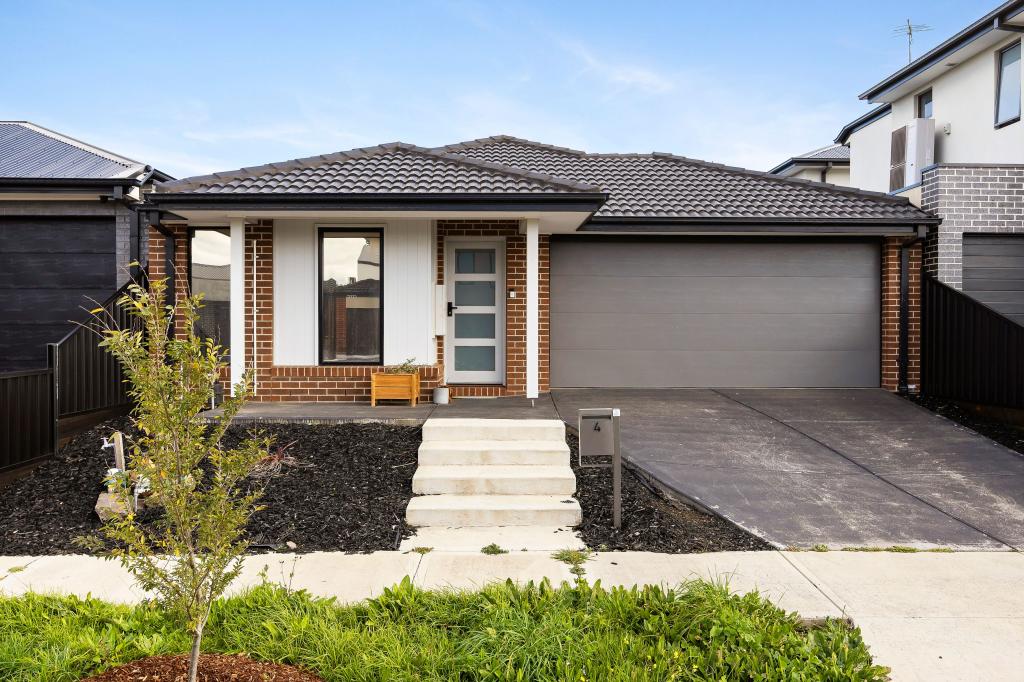 4 Taloumbi Cres, Greenvale, VIC 3059