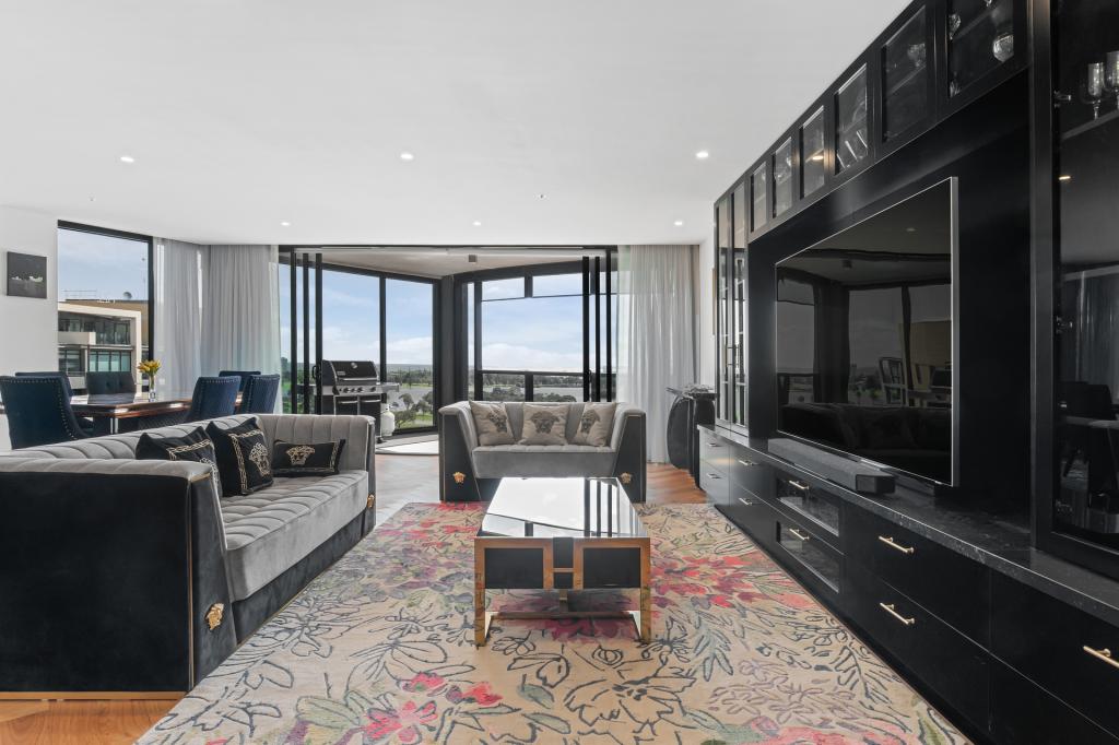 1302/454 St Kilda Rd, Melbourne, VIC 3004