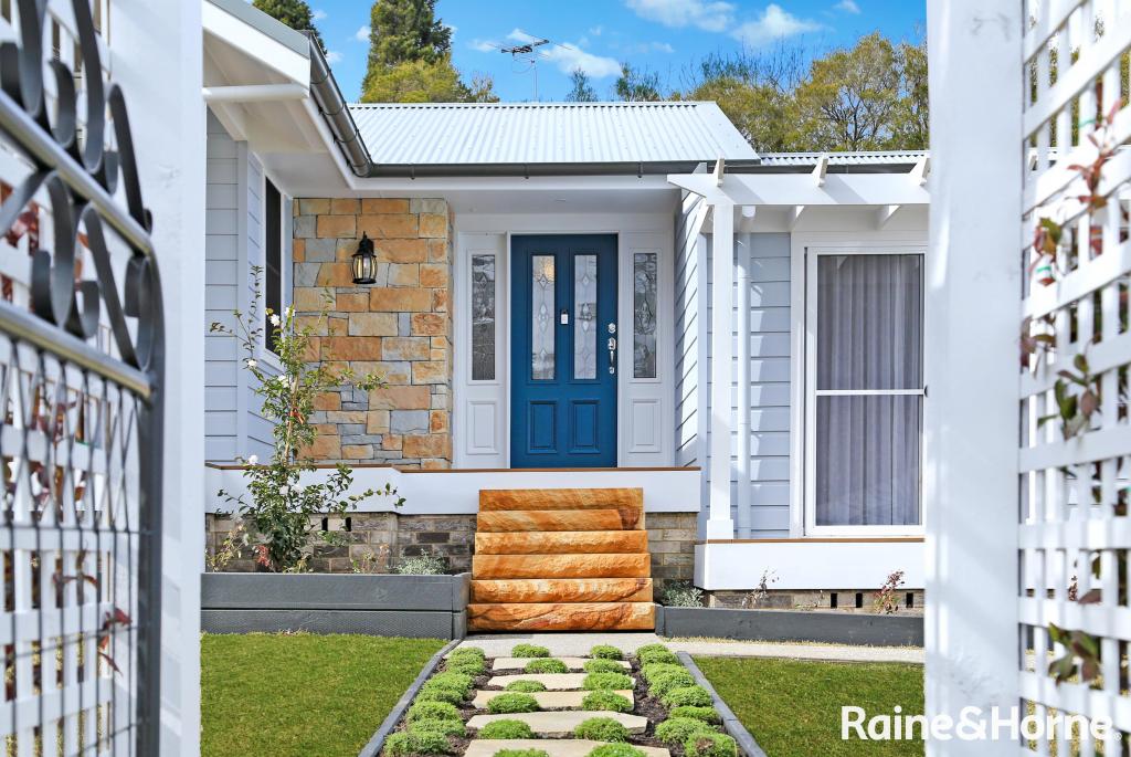 2 Wheen Cl, Bowral, NSW 2576