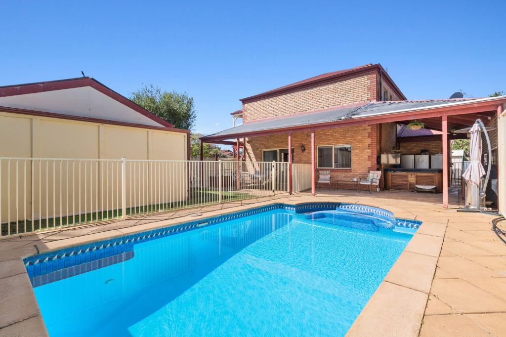 4 St Leonards Ct, Glenelg North, SA 5045