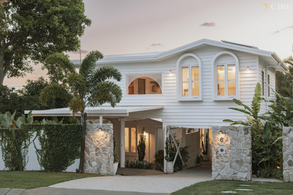 6 Adams St, Sunshine Beach, QLD 4567