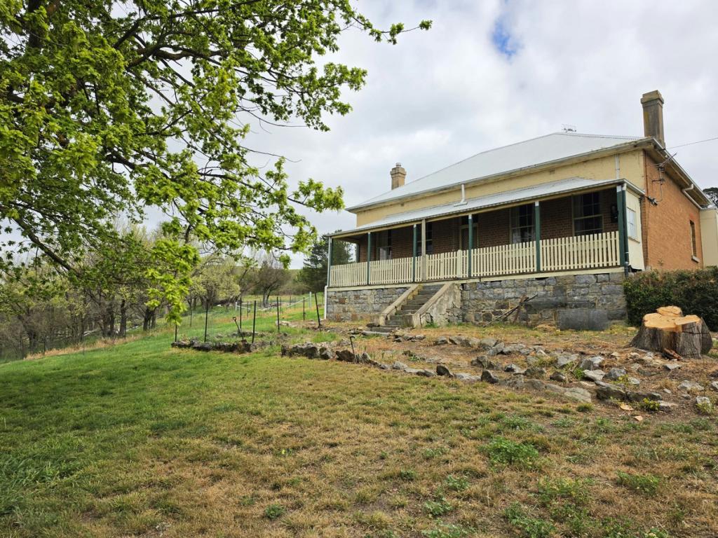2701 Braidwood Rd, Lake Bathurst, NSW 2580