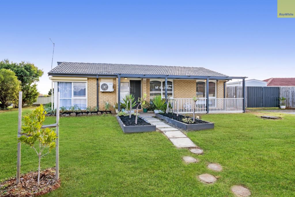 36 Black Dog Dr, Brookfield, VIC 3338