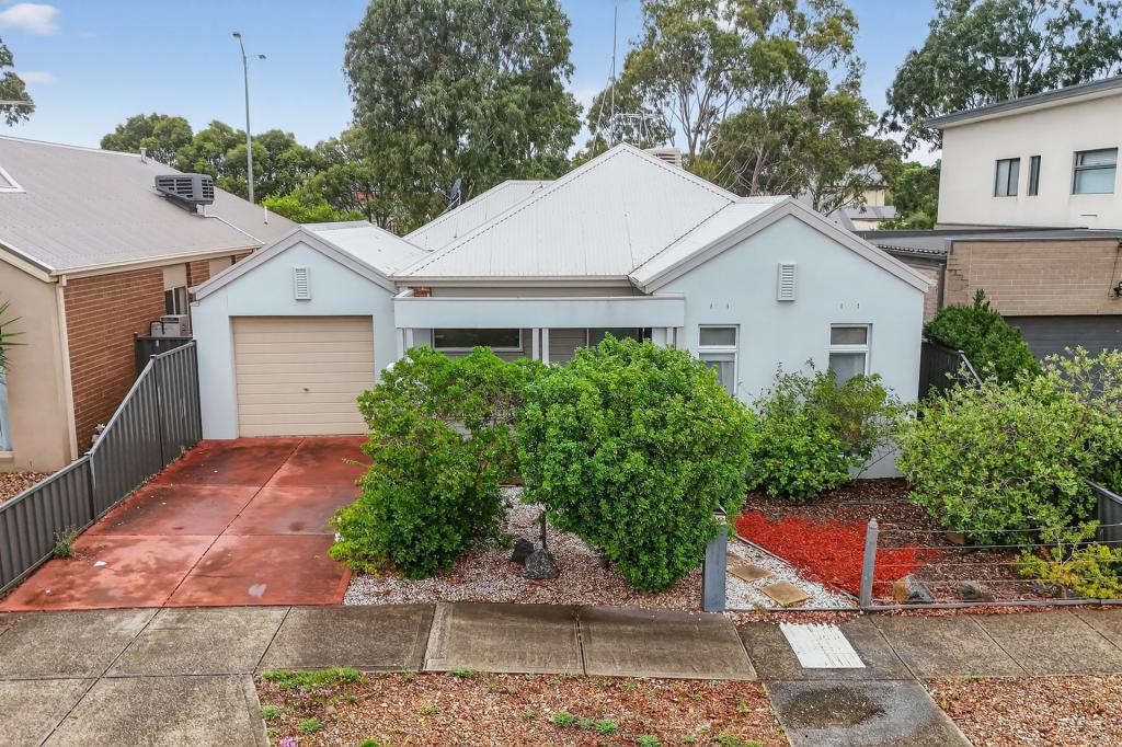 11 Glack Way, Caroline Springs, VIC 3023