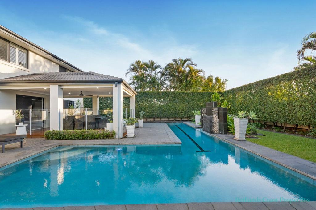 11 Orpheus Pl, Redland Bay, QLD 4165