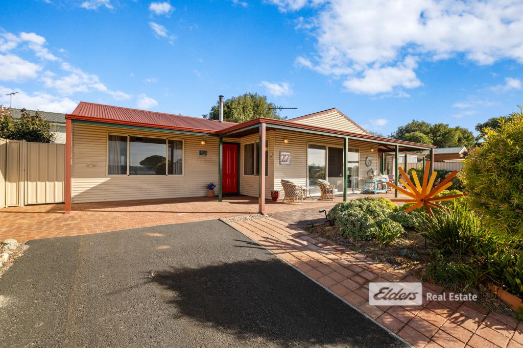 27 Hayfield Dr, Peppermint Grove Beach, WA 6271