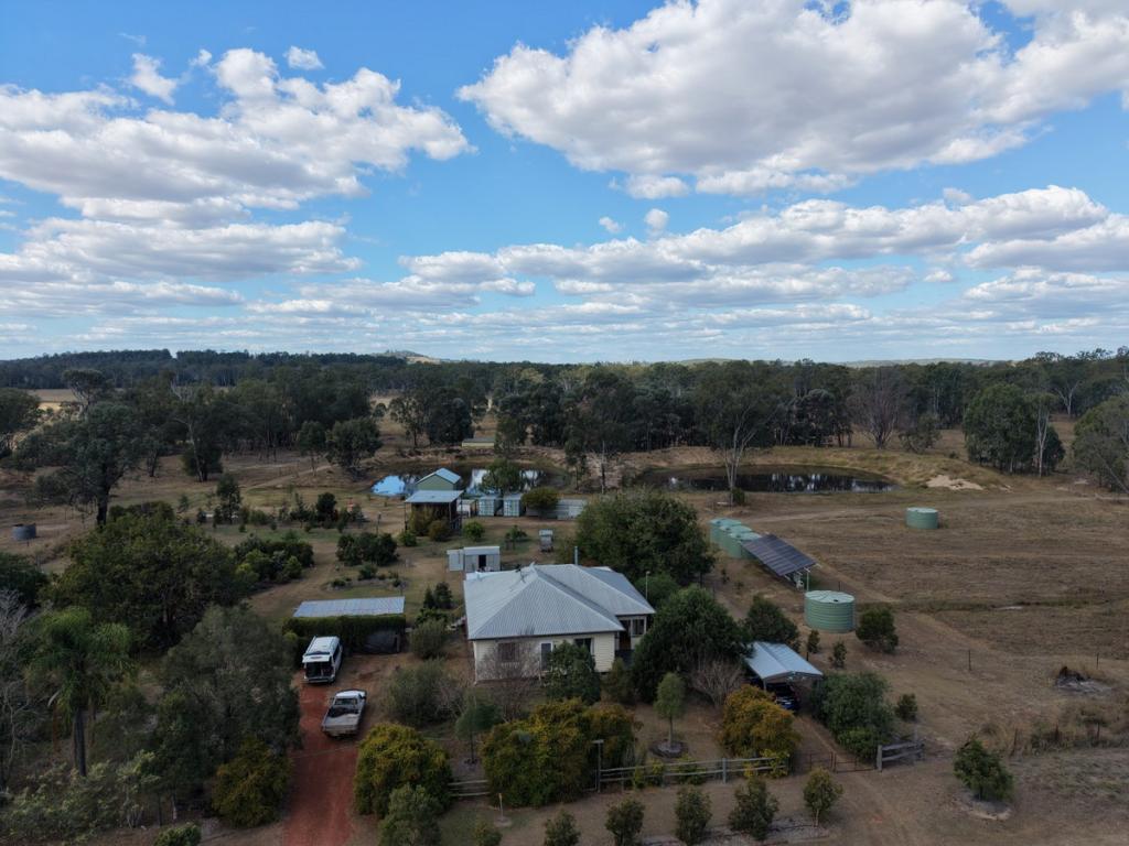 "FROG HOLLOW" ABERCORN RD, KAPALDO, QLD 4630