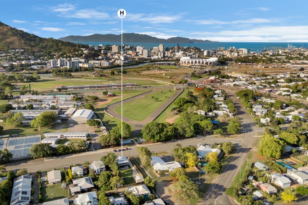 27 First St, Railway Estate, QLD 4810