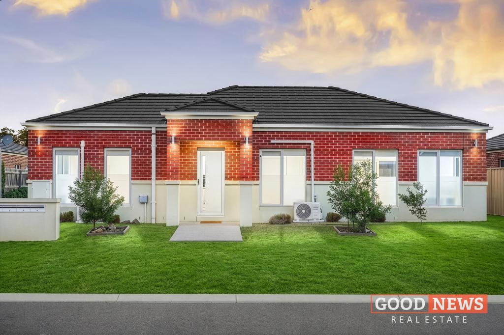 1/13 Haywood Gr, Melton West, VIC 3337