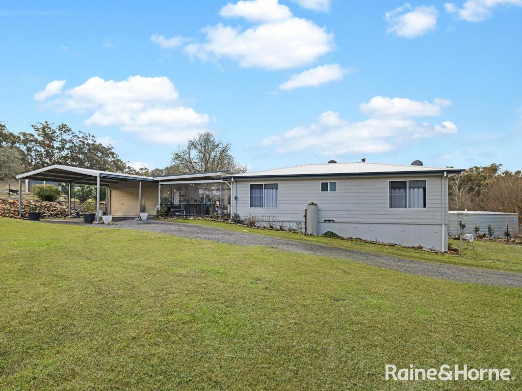 14 KNEALE ST, WATTLE FLAT, NSW 2795