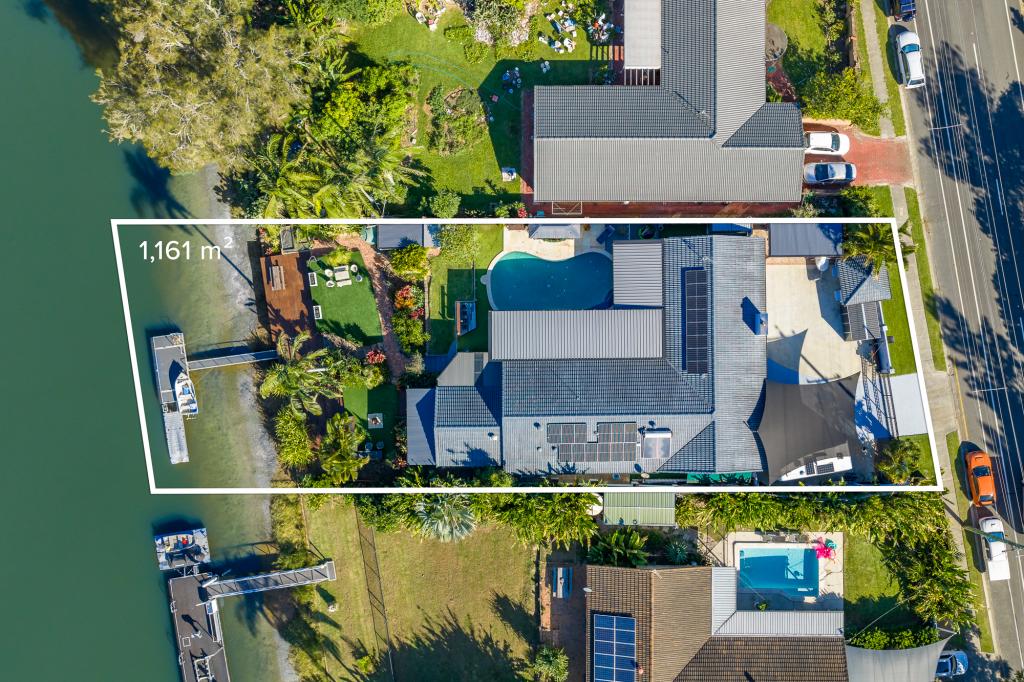734 Nerang Broadbeach Rd, Carrara, QLD 4211