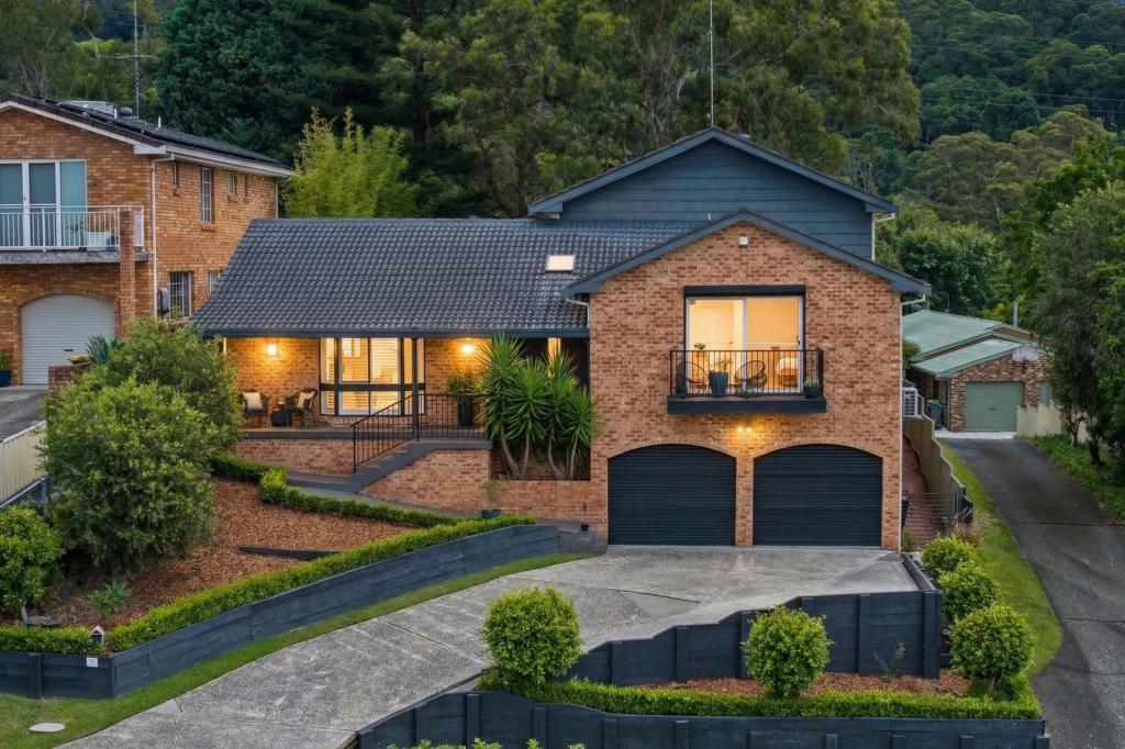 6 Blueberry Pl, Cordeaux Heights, NSW 2526