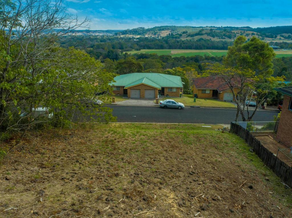 11 Pendara Cres, Lismore Heights, NSW 2480