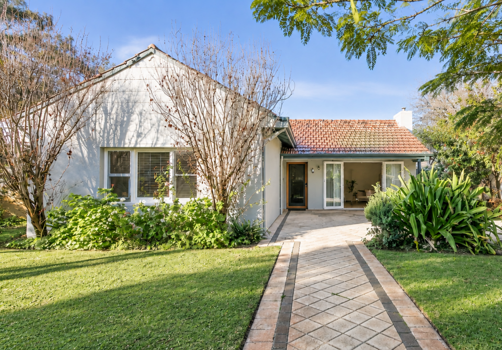 30 Mayfair St, Mount Claremont, WA 6010