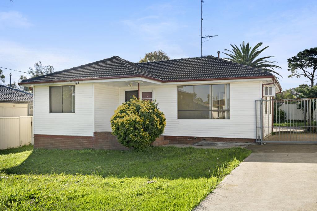 4 BLAIN ST, TOONGABBIE, NSW 2146