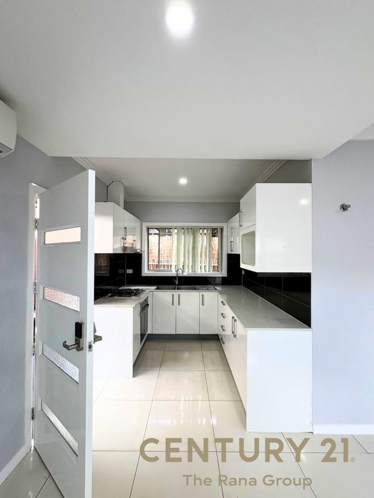 127a Blacktown Rd, Seven Hills, NSW 2147