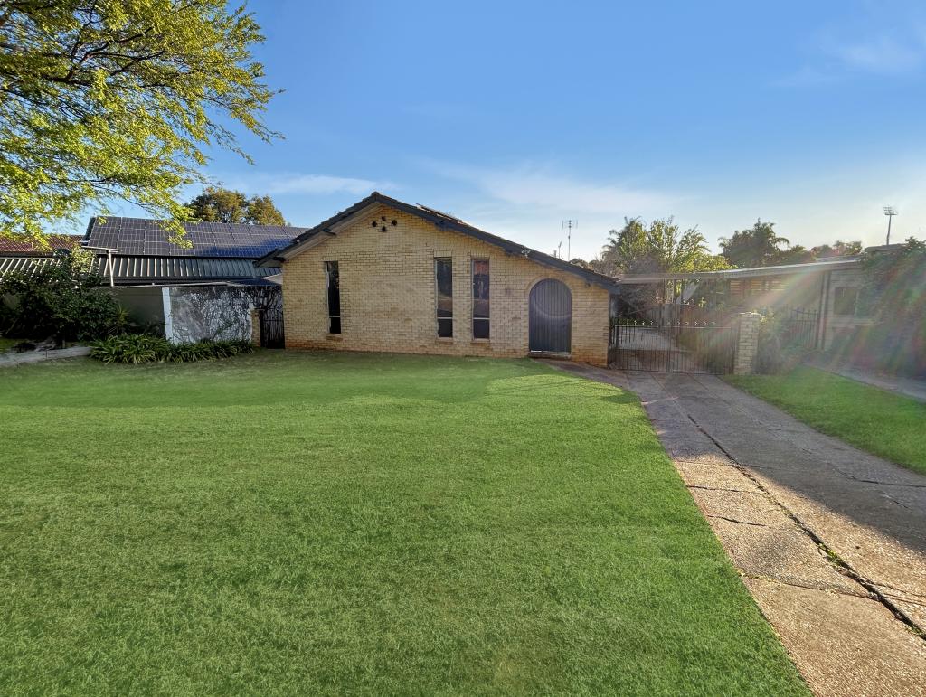 21 Brigalow Ave, Dubbo, NSW 2830