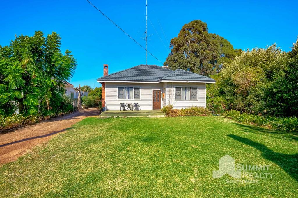 17 Buckby Rd, Harvey, WA 6220