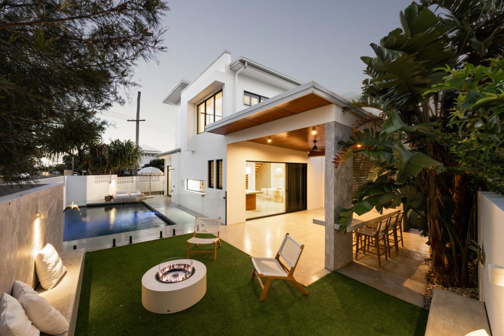 1/18 Oceanic Dr, Warana, QLD 4575