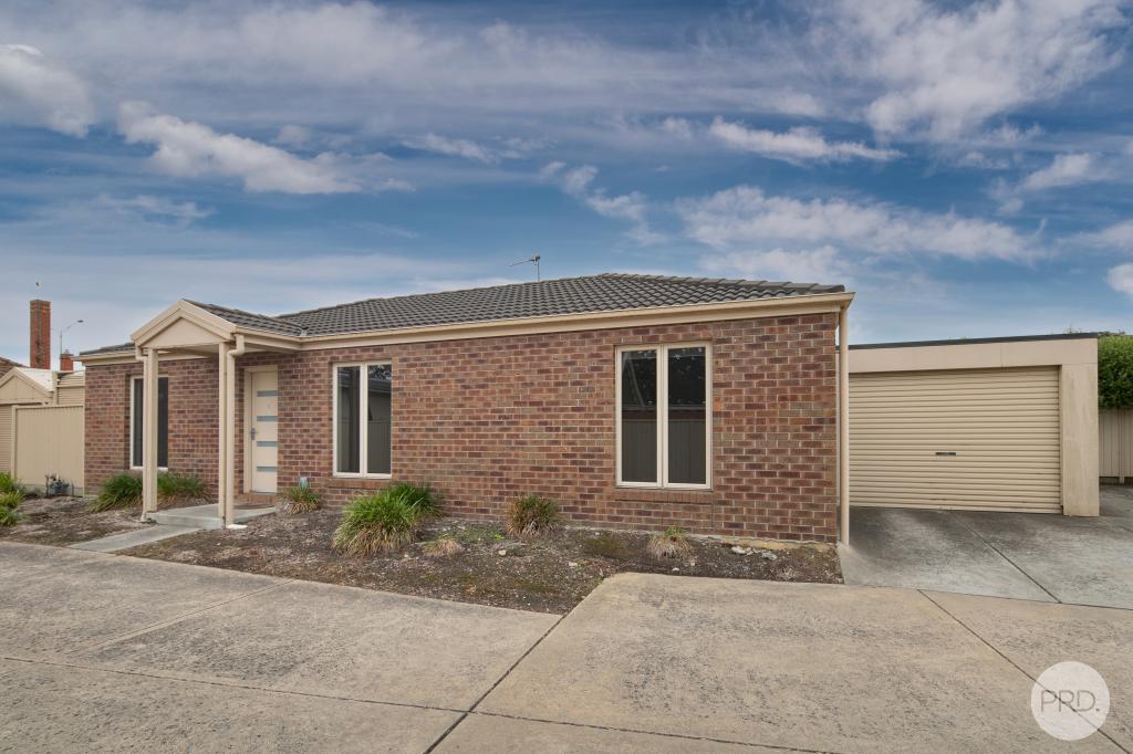 2/261 Albert St, Sebastopol, VIC 3356