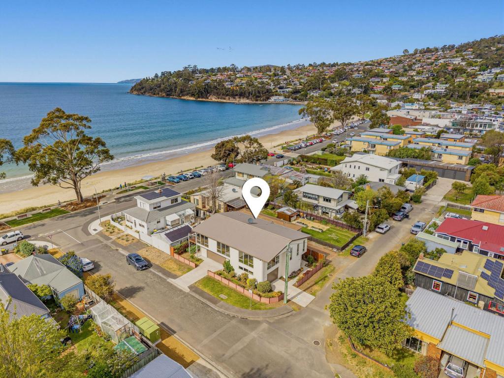 2 Victoria St, Kingston Beach, TAS 7050