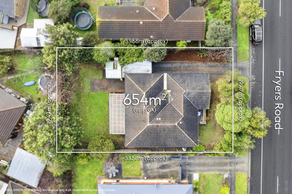 24 FRYERS RD, HIGHTON, VIC 3216