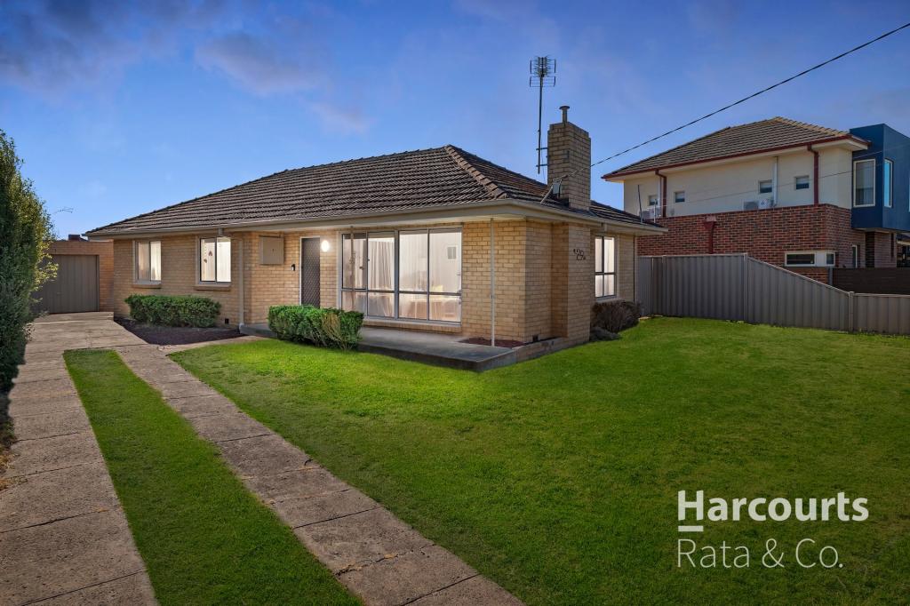 29 Sutherland St, Hadfield, VIC 3046