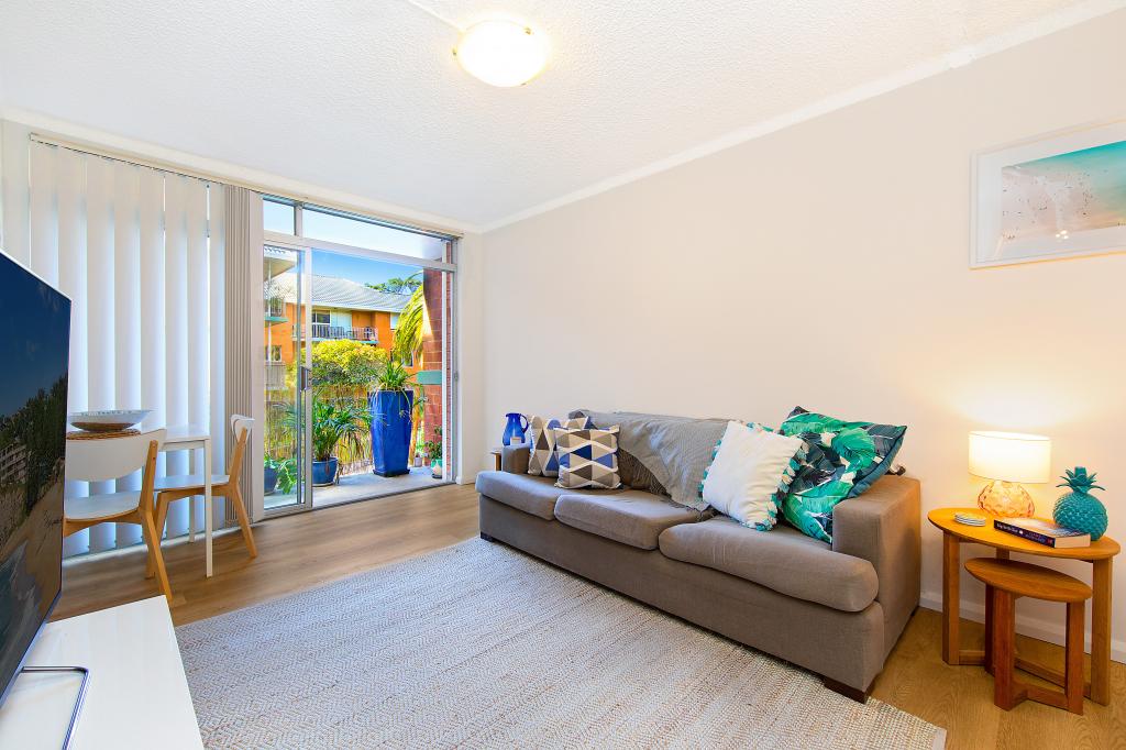13/4 Greenwood Pl, Freshwater, NSW 2096