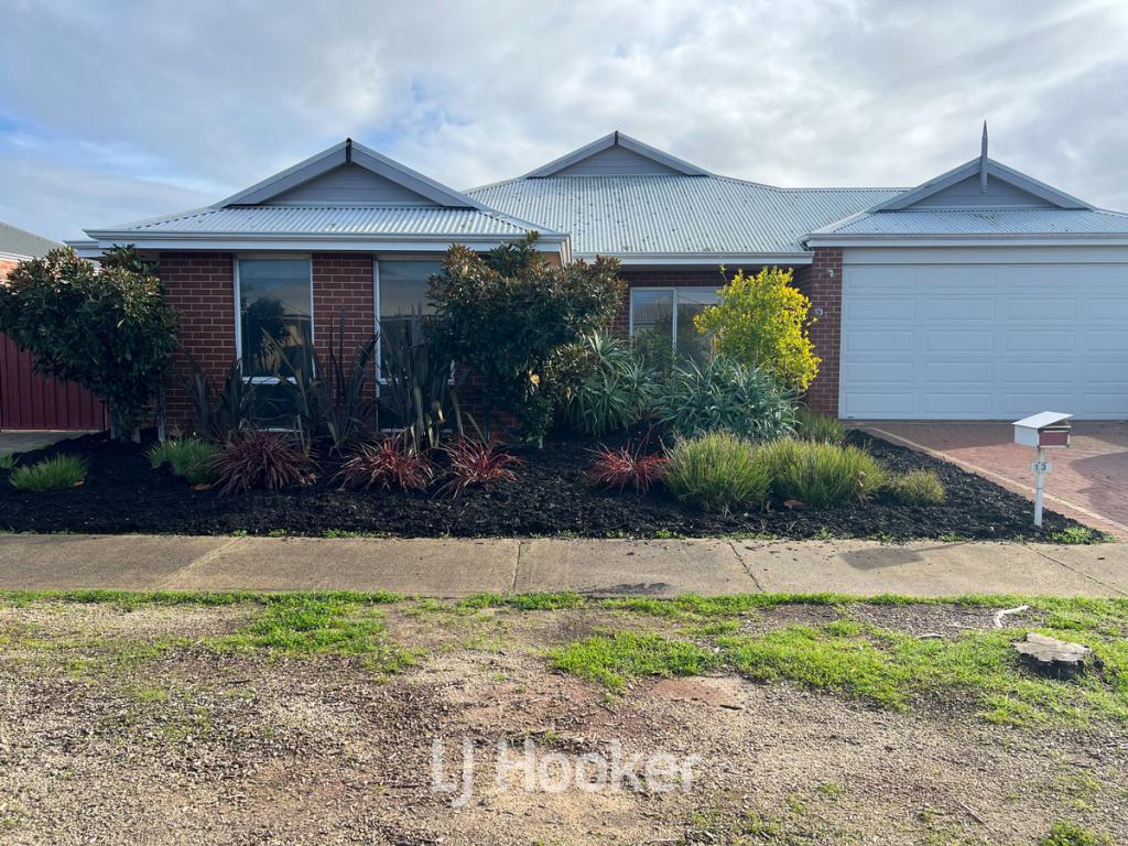 13 Cezanne Way, Yalyalup, WA 6280