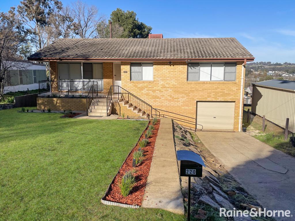 220 William St, Young, NSW 2594