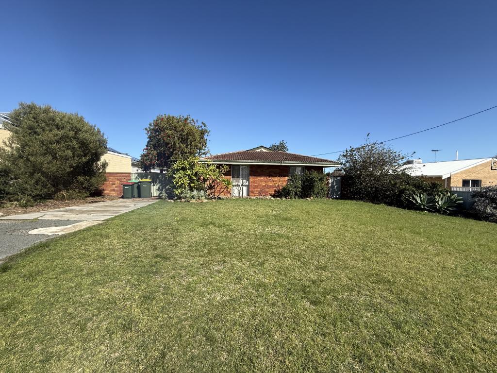 48 Blaxland Way, Padbury, WA 6025