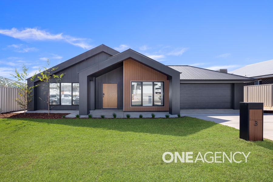 3 Lawrence Ave, Gobbagombalin, NSW 2650
