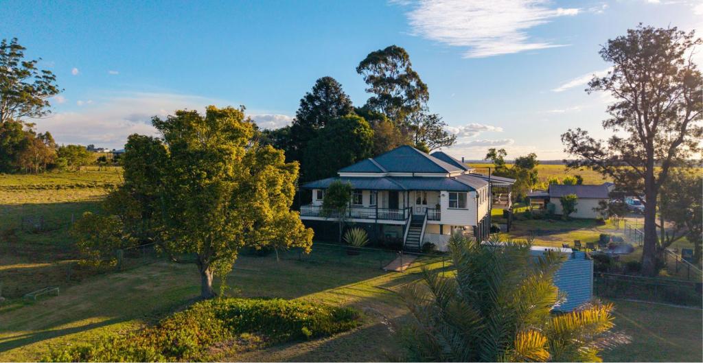 83 Siefert St, Crawford, QLD 4610